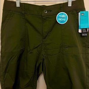 Woman Bermuda shorts (Lee)